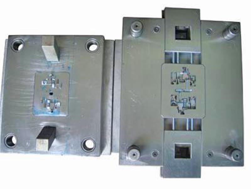 金塔精密塑料模-01